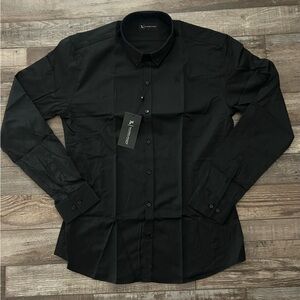 Men's Tailored Athlete Black Dress Shirt